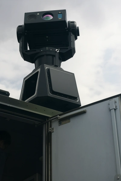 heavy-duty-pan-tilt-unit-in-military-vehicle-applications-2.webp heavy-duty-pan-tilt-unit-in-military-vehicle-applications-2.webp