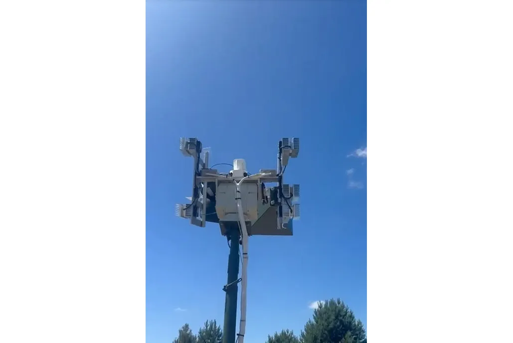 Pan Tilt Antenna Platform para sa Counter-Drone RF Monitoring Systems sa Timog-silangang Asa